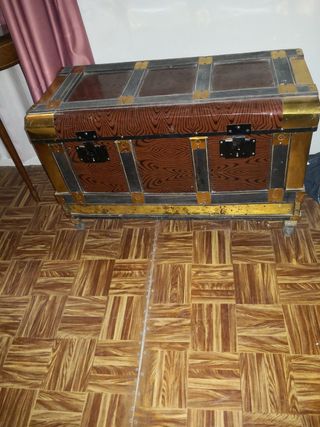 baul antiguo