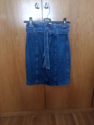 falda vaquera stradivarius
