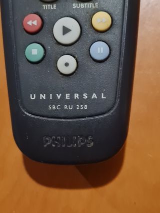 Mando universal Philips SBC RU 258