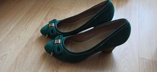 Zapatos salón tacón talla 41 nuevos