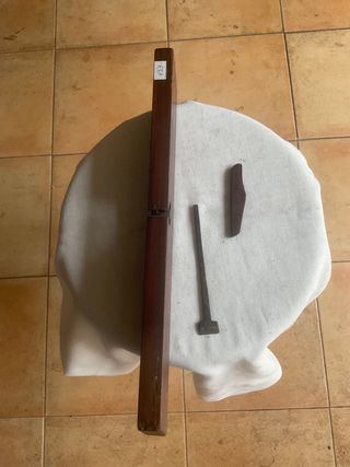Cepillo de carpintero de madera. Guillaume.