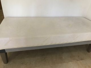 base estática y colchón Tempur