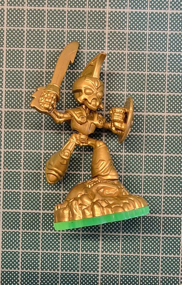 Skylanders Spyro's Adventure GOLD CHOP CHOP unico