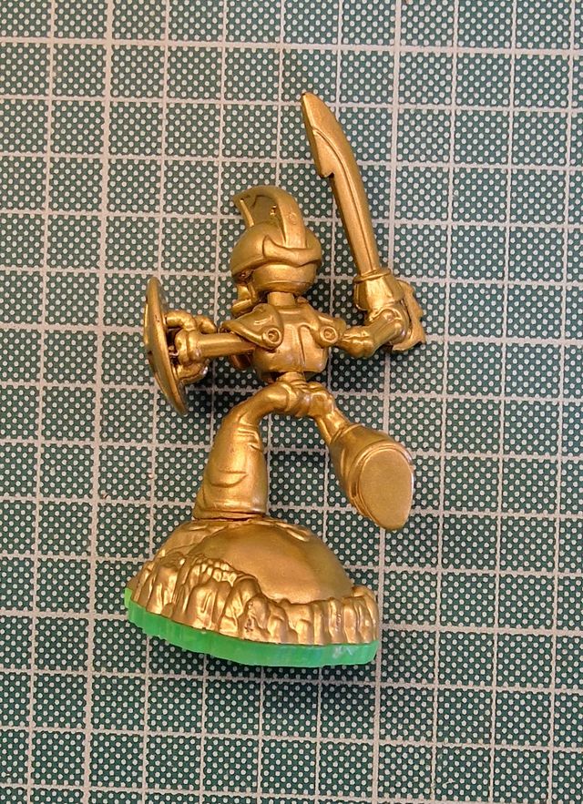 Skylanders Spyro's Adventure GOLD CHOP CHOP unico