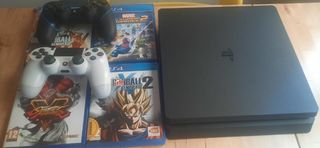 Play station 4 Slim 1 TB version negra.