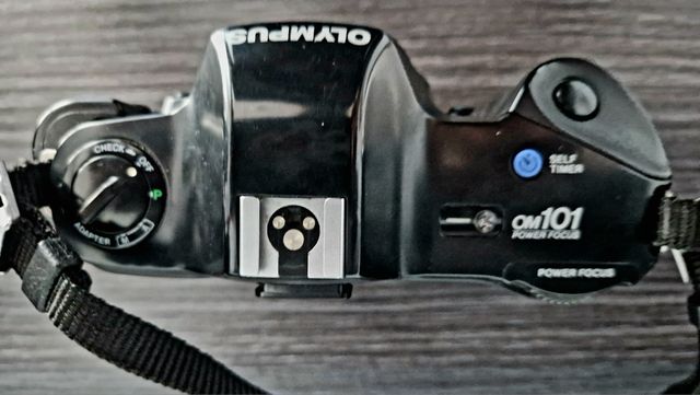 Olympus OM 101