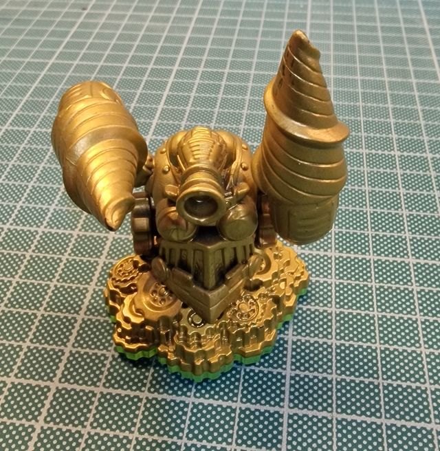 Skylanders Spyro's Adventure GOLD DRILL SERGEANT