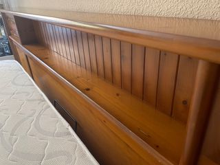 Cabecero madera de pino con doble repisa