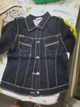 Cazadora vaquera niña
