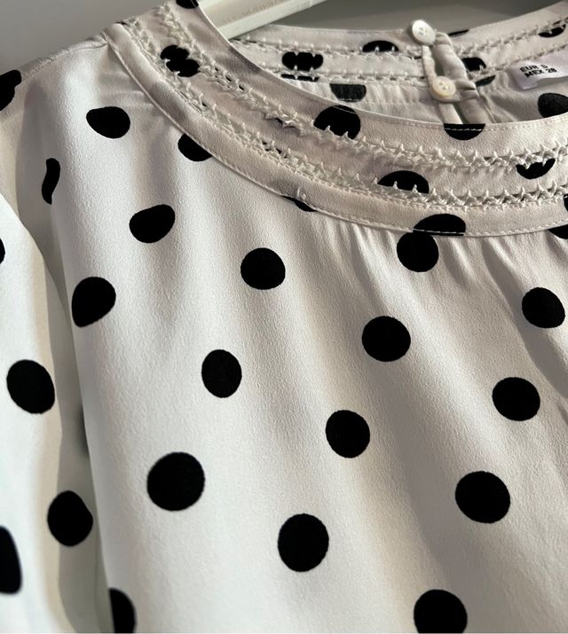 Blusa Sfera lunares S