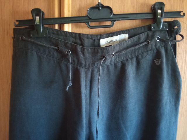 Pantalón marrón de lino