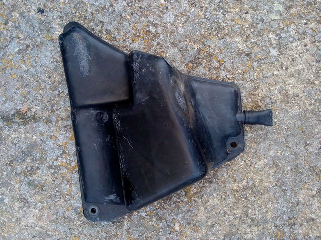 Caja filtro de aire Honda mtx 125.