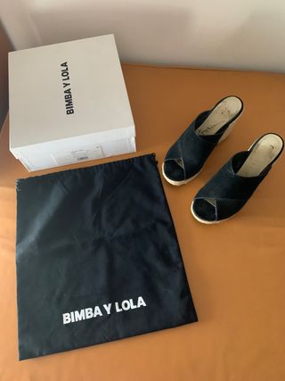 Zapatos cuña Bimba y Lola
