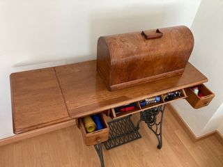 Maquina de coser SINGER