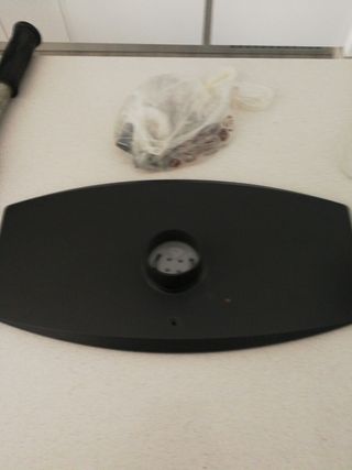 TV Sony Bravia con peana kdl-32S2530