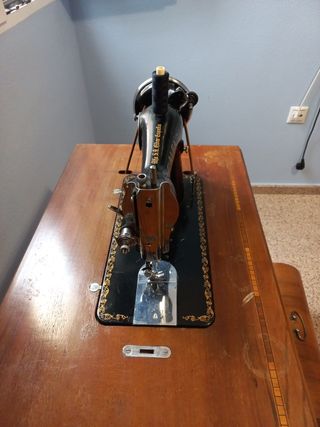 maquina de coser alfa antigua