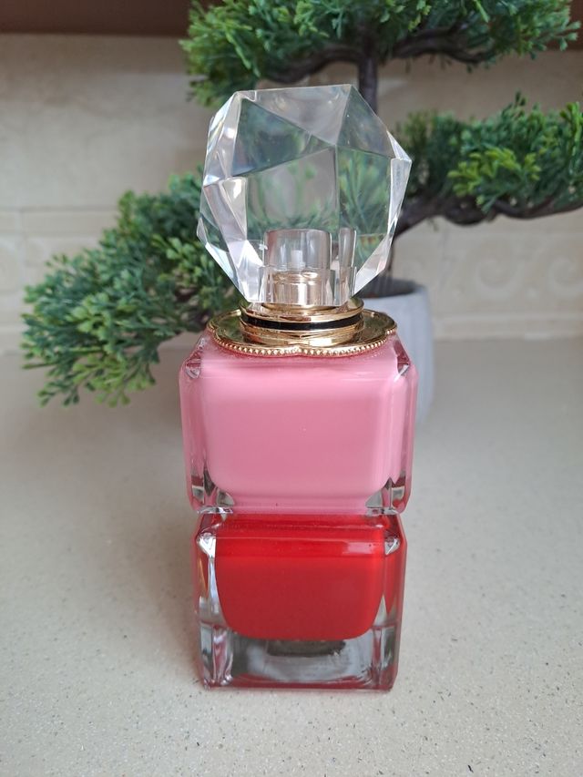 Profumo vuoto Juicy Couture, Oui 100 ml