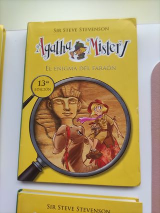 Libros colección Agatha Mistery