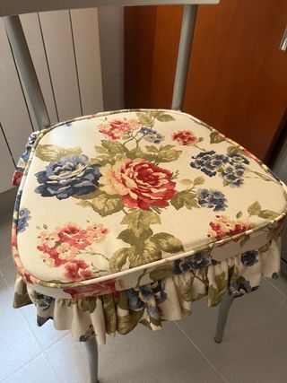 Cortina + cojines sillas