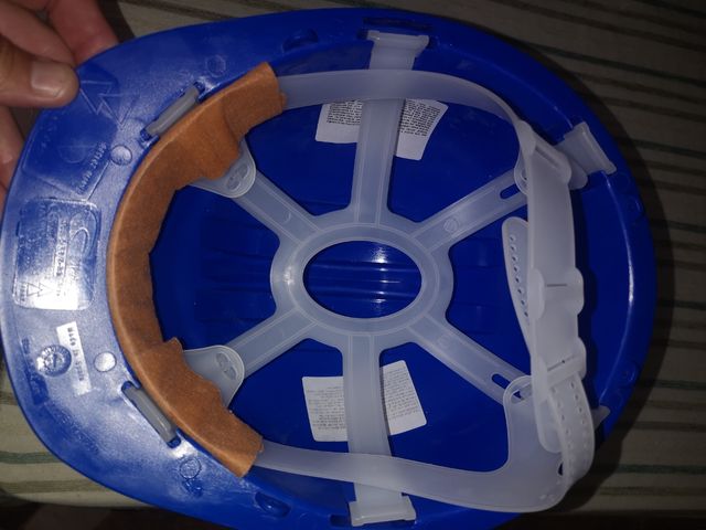 casco de seguridad nuevo