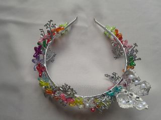 Diadema/ tiara infantil de flores de colores 
