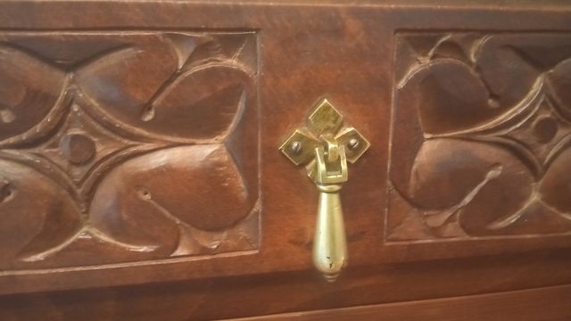 Taquillón castellano