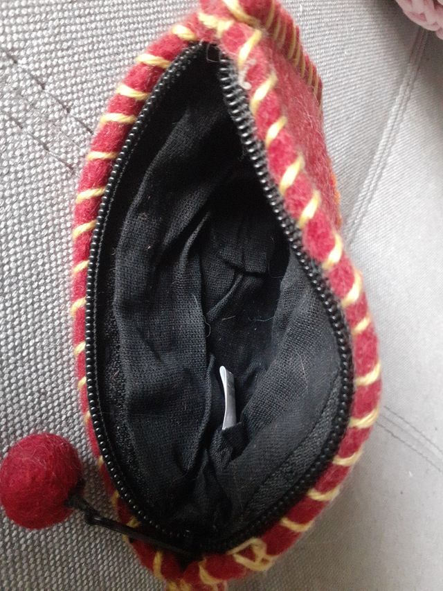 portamonete in lana cotta