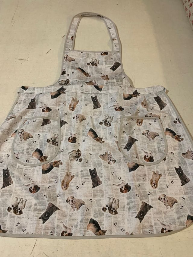 Grembiule con cani