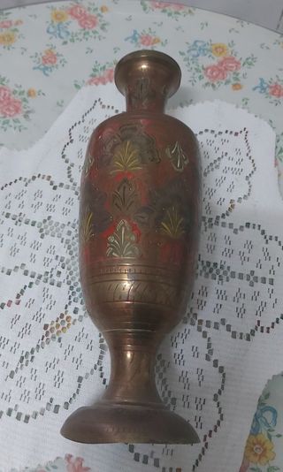 jarra florero latón