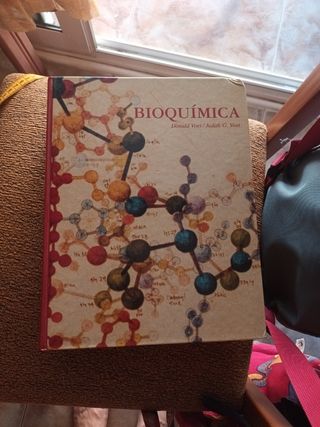 Libro de Bioquimica Voet and voet