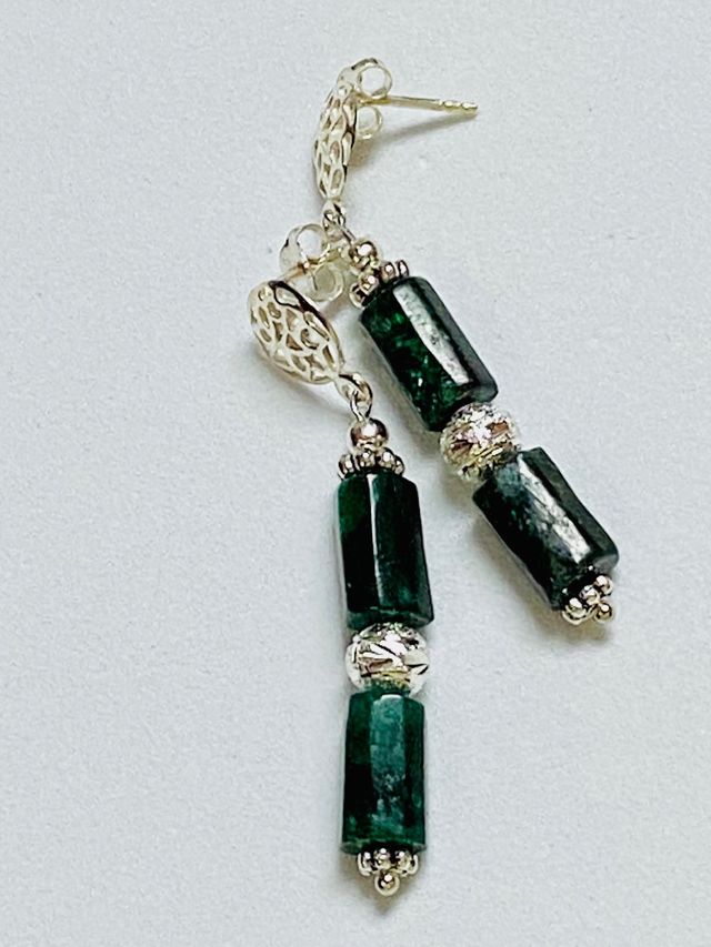 Pendientes de esmeraldas indias y plata de ley 925