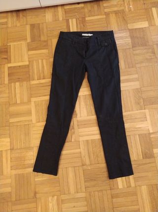 pantalón negro 