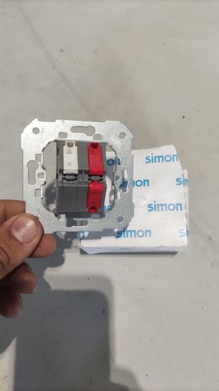 mecanismos interruptor simon