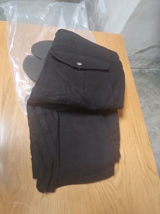 pantalón vaquero moto con protecciónes