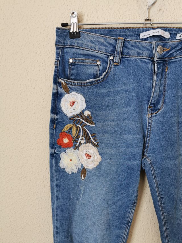 Pantalón chica talla 40 de Fórmula Joven.