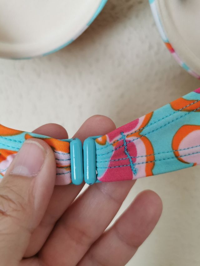 Bikini chica talla 40 de Evelyn.