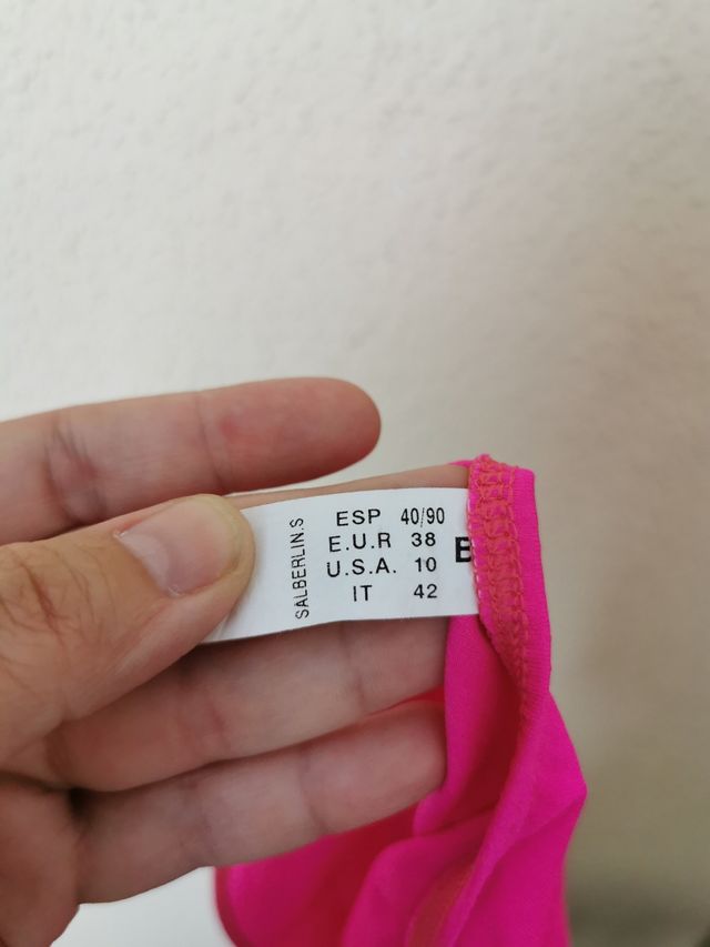 Bikini chica talla 40 de Evelyn.