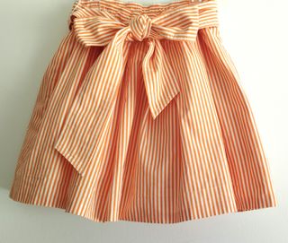 Falda chica Hollister