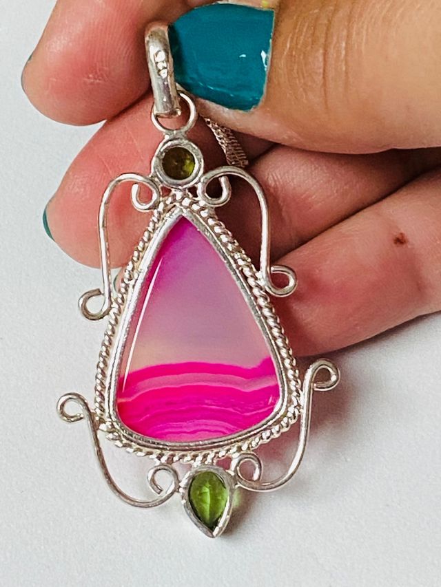 Colgante con Agata Rosa y cadena en plata ley 925