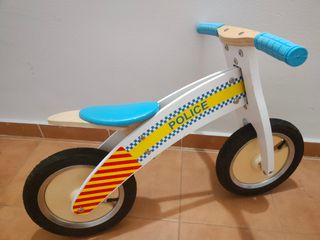 Bicicleta de equilibrio de madera