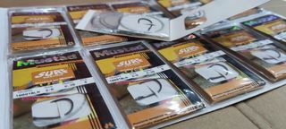 X10 LOTE Nº 2/0 ANZUELOS MONTADOS MUSTAD CARBONO.