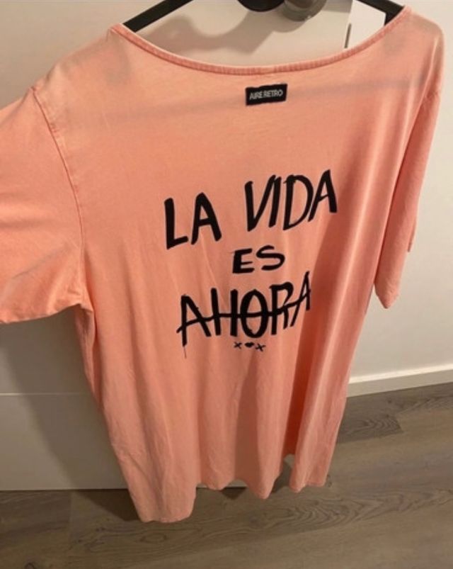 Vestido rosa efecto desgastado