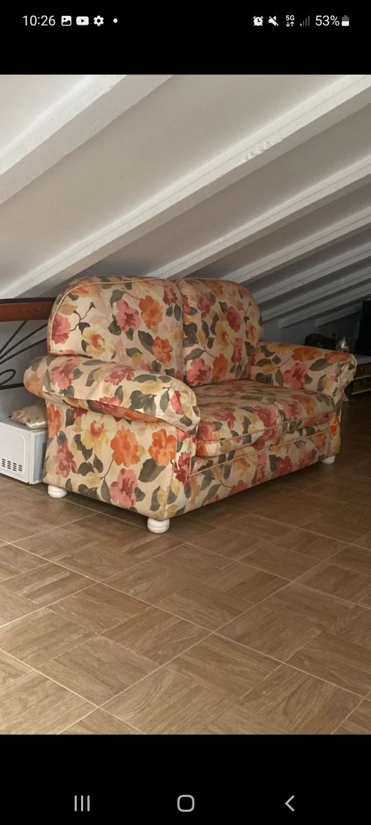sofá 89 y dos sillones, tambien por seperado