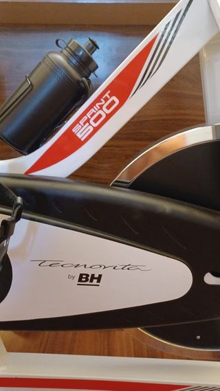 Bicicleta estática. BH Tecnovita YF95 Sprint 500