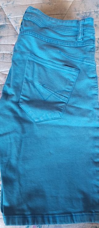 lote 4 bermudas tallas 38-40-42