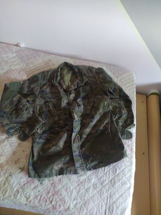 chaquetilla traje militar
