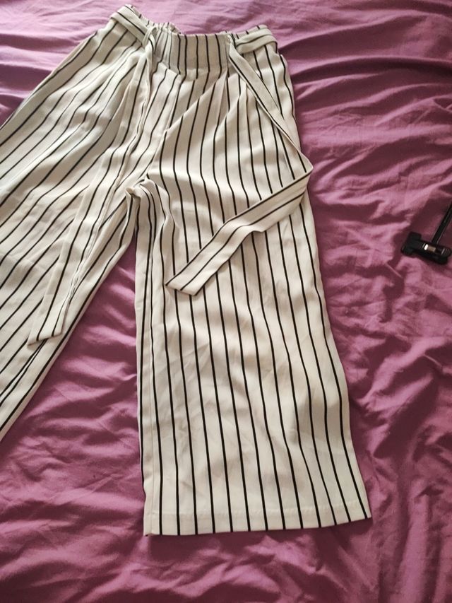 pantalón ancho New yorker