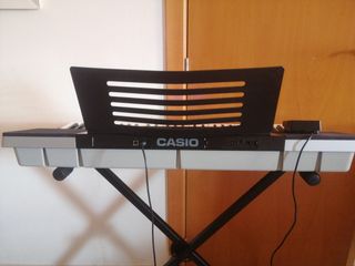 teclado casio CTK4400