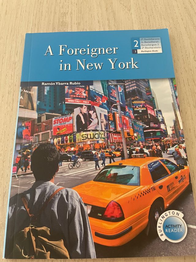 Libro de texto A Foreigner in New York
