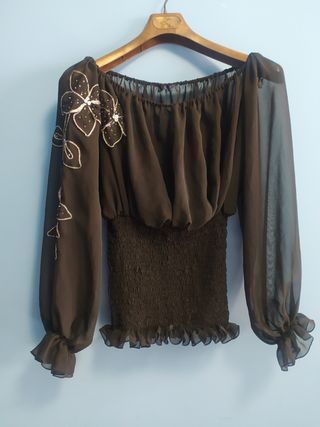 Blusa negra